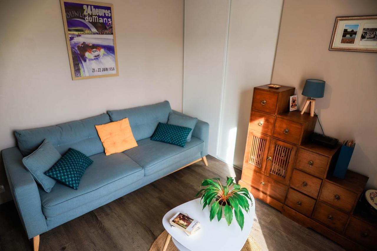 Bed and Breakfast La Maison D'Elise Dollon Екстер'єр фото